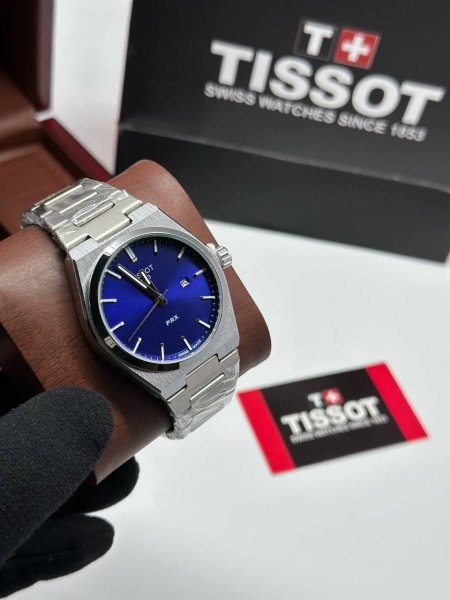 ساعة TISSOT